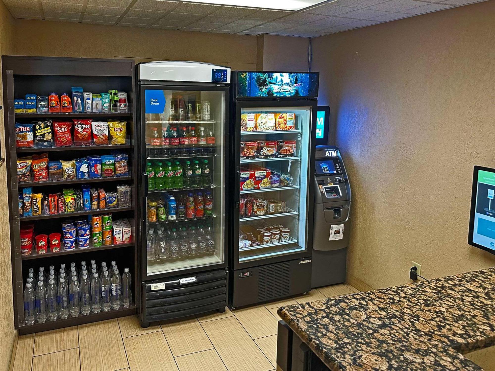 Comfort Suites Concord Mills Buitenkant foto