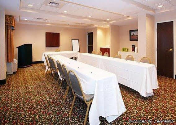 Comfort Suites Concord Mills Buitenkant foto