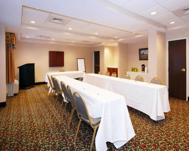 Comfort Suites Concord Mills Buitenkant foto